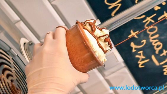 lody w lodziarni w Rzeszowie